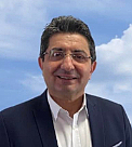 DÜZGÜN ÇAPAR KİMDİR?