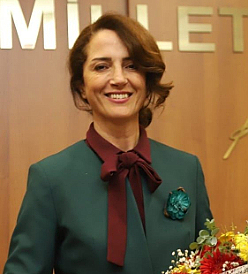Özlem Bulut Kimdir?