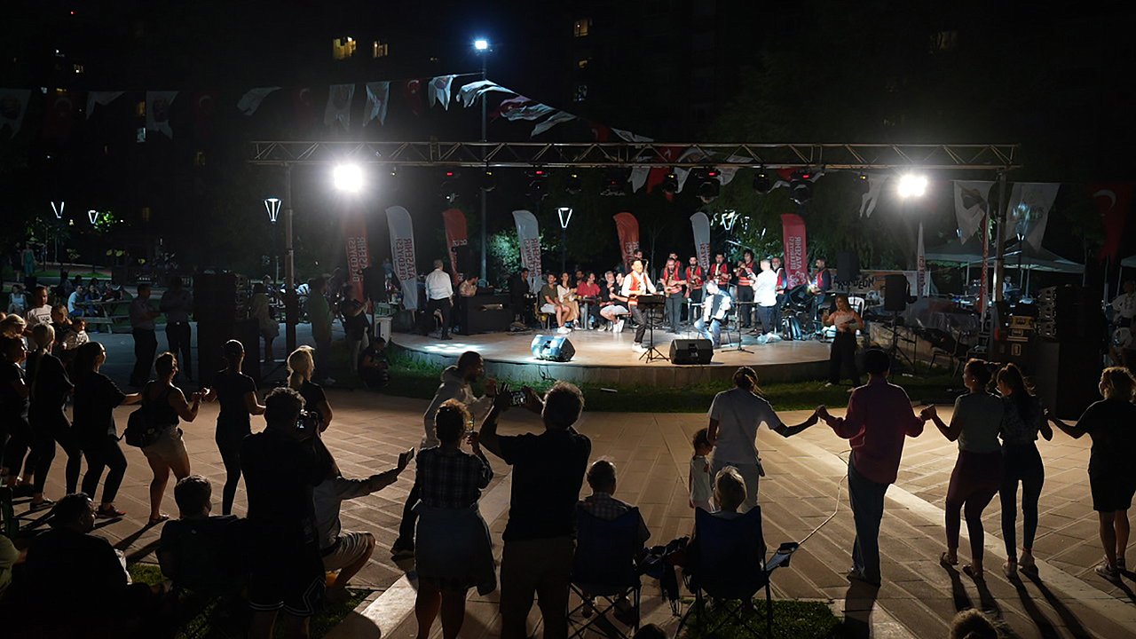 Ataşehir'de Akordeon Festivali'ne Yoğun İlgi