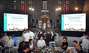 Diyarbakır'da İnanç Turizmi Sektör Temsilcileri Toplandı