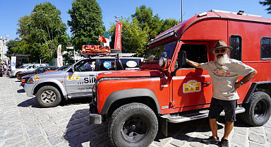 Klasik Otomobil Rallisi Yedikule Hisarı'nda Yapıldı