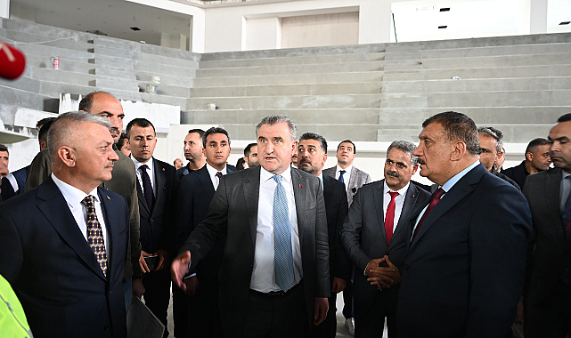 Malatya'ya hem Halk Kütüphanesi hem de Spor Kompleksi