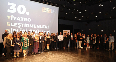 Tiyatro Eleştirmenleri Birliği ‘Yılın Oyunu’ Ödülü ‘1984’ İsimli Oyuna