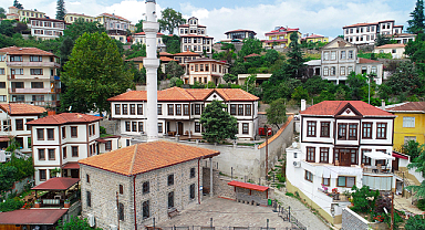 Akçaabat Turist Akınına Uğruyor