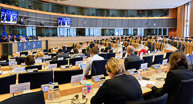 AP: Kadınlar Enerji Yoksulluğuna Düşme Riskiyle Karşı Karşıya