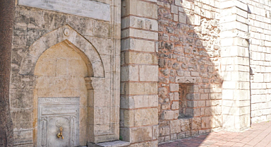 Hafız Ahmed Paşa Külliyesi Çeşmesi Suya Kavuştu