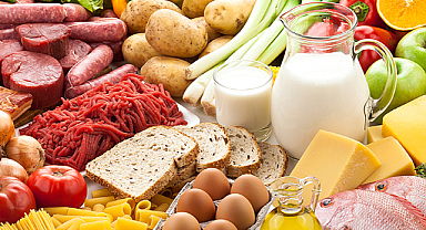 Dünya gıda fiyatları yüzde 13,7 düştü