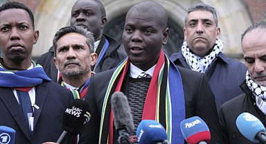 İsrail, Lahey'de.. Güney Afrika Kutluyor..