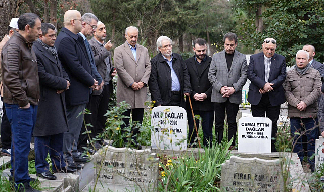 Ak Parti Kartal, Arif Dağlar'ı Vefatının 4. Yılında Mezarı Başında Andı