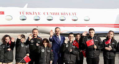  Alper Gezeravcı Uzaydan Dönüşünü Kutluyor! 