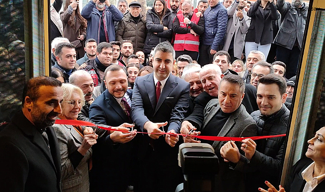 CHP Kartal Seçim Koordinasyon Merkezi açıldı