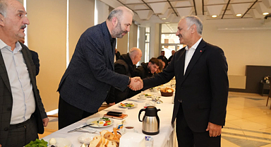 Cumhur İttifakı Kartal Adayı Karakaya, Spor Kulüplerini Ağırladı