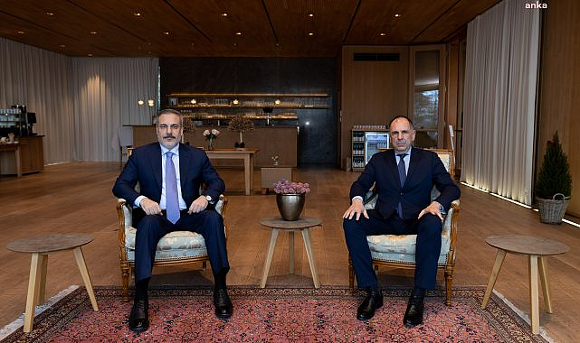 DIŞİŞLERİ BAKANI FİDAN, YUNANİSTAN DIŞİŞLERİ BAKANI GERAPETRİTİS İLE BİR ARAYA GELDİ