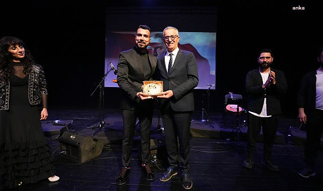 KANUN VİRTÜÖZÜ AHMET BARAN'DAN MUHTEŞEM KONSER