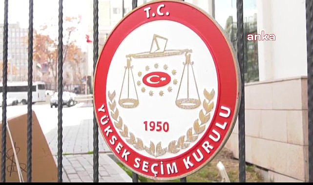 SİYASİ PARTİLERİN LİSTELERİNİ SEÇİM KURULLARINA TESLİM ETME SÜRESİ DOLDU