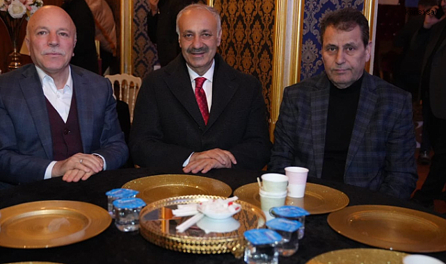 AK Parti Kartal İlçe Teşkilatı istişare toplantısına Mehmet Sekmen'de katıldı