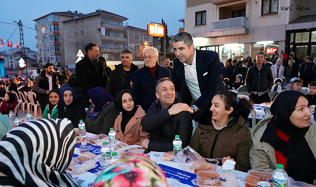Başkan Gökhan Yüksel, İftar Sofrasında Kartallı Komşularıyla Buluşuyor