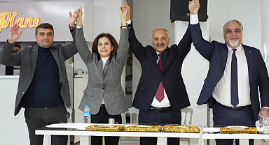 Bağımsız Aday Onbaşılı'dan Cumhur İttifakı Adayı Karakaya'ya destek