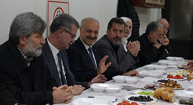 KARAKAYA, ALTINORDU SPOR KULÜBÜNÜ ZİYARET ETTİ