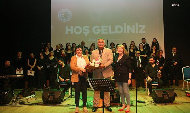 KARTAL'DA TÜRK HALK MÜZİĞİ RÜZGARI ESTİ