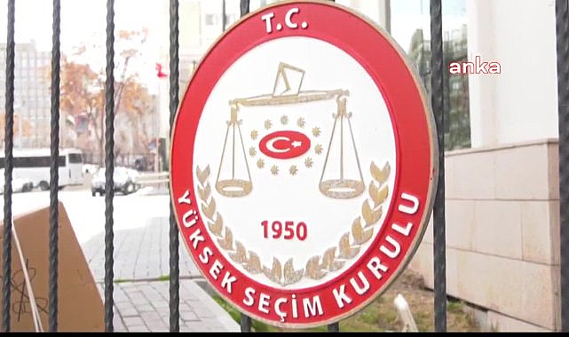 YSK, CHP'NİN "AKP'NİN REKLAM FİLMİNİN SEÇİM KANUNUNA AYKIRI OLMASI NEDENİYLE YASAKLANMASI" TALEBİNİ REDDETTİ