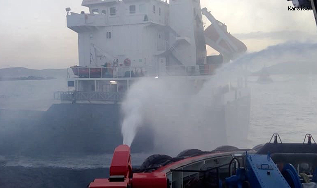 Çanakkale Boğazı, Kuru Yük Gemisinde Çıkan Yangın Nedeniye Çift Yönlü  Olarak Trafiğe Kapatıldı - Gündem - www.karsisav.com - Haber Sitesi