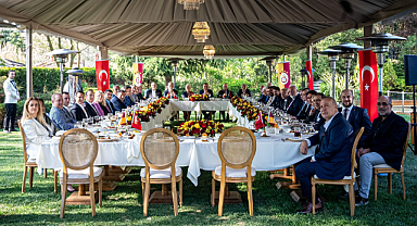 Galatasaray'ın Önemli Aktörlerinden Birlik ve Beraberlik Mesajı