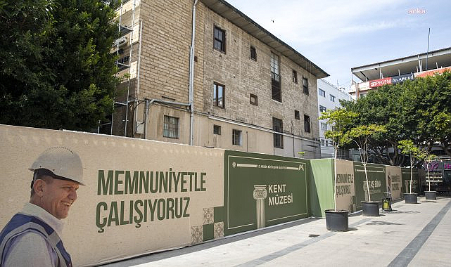 Mersin'in Simge Yapısı Taş Bina 'Kent Müzesi' Oluyor