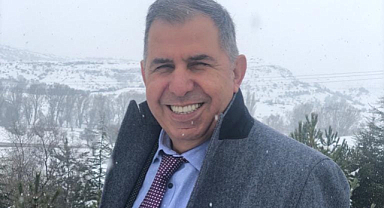 Sadettin Topal Kimdir?