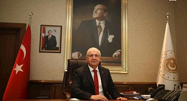 YAŞAR GÜLER'DEN BAYRAM MESAJI: "TÜRK SİLAHLI KUVVETLERİMİZ, SON BİR ASRIN EN YOĞUN VE EN ETKİN FAALİYETLERİNİ BÜYÜK BİR BAŞARIYLA İCRA ETMEKTEDİR"