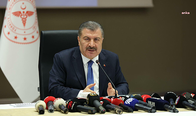 Bakan Koca'dan TAG Otoyolu'ndaki kazaya ilişkin açıklama: "10 kişi hayatını kaybetmiş, 9'u ağır 40 kişi yaralanmıştır"