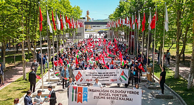 Bilecik Şeyh Edebali Üniversitesi'nde Filistin ve Doğu Türkistan'a destek yürüyüşü