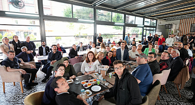 Kartal Belediyesi Engelliler Haftası'nı Yemek ile Kutladı 