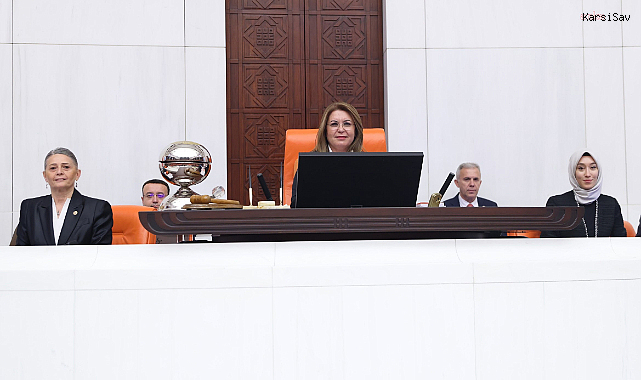 TBMM Genel Kurulu'nda Bir İlk: Başkanlık Divanı'nın Tamamı Kadın Milletvekillerinden Oluştu