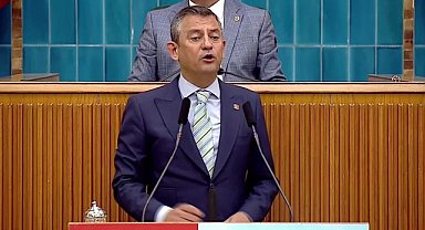 CHP grup toplantısında Özgür Özel: 