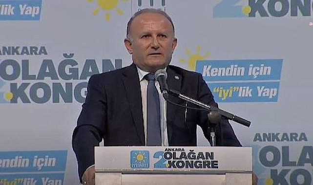Eski İYİ Parti GİK Üyesi Öztürk partiden istifa etti, Koray Aydın'a teşekkür etti.