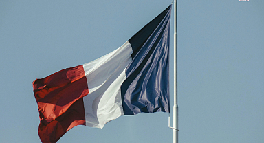 Fransa’da Ulusal Meclis seçimlerinin ilk turu yarın