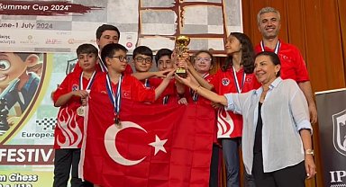 Genç Satrançcılardan Avrupa şampiyonluğu, 12 yaş kızlar kategorisinde şampiyon