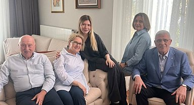 Müsavat Dervişoğlu'ndan Akşener'e bayram ziyareti