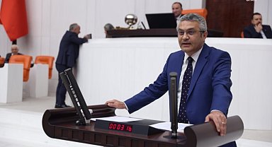 Oğuz Kaan Salıcı: 