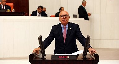 Tarım ve Orman Bakanı Yumaklı'dan CHP'li Tanal'a yanıt: Domuz eti üretim ve satışına ilişkin kısıtlama yok."