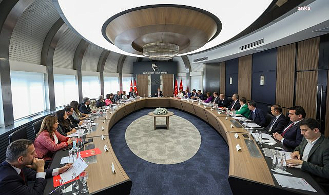CHP MYK'nın gündemi tüzük kurultayı
