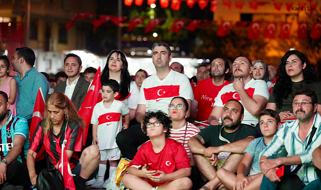 İstanbul'da milli maç coşkusu