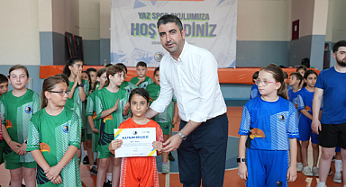 Kartal Belediyesi Ücretsiz Yaz Spor Okulu 1.Dönem Mezunlarını Verdi