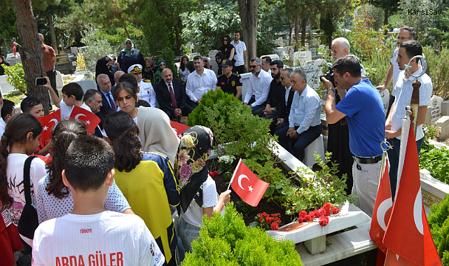 Kartal Kaymakamlığı, 15 Temmuz Demokrasi ve Millî Birlik Günü anma programı düzenledi