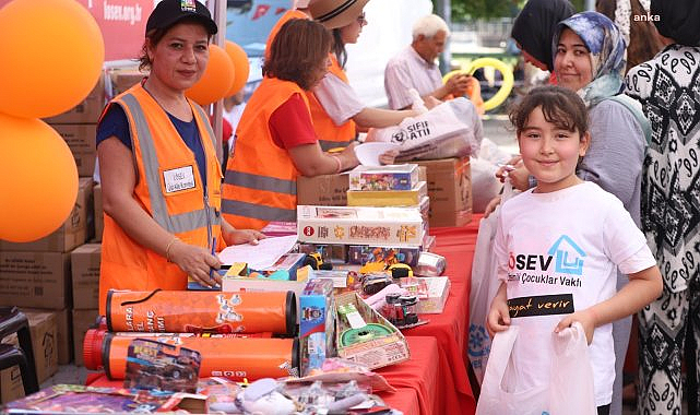 LÖSEV iyilikler tırı deprem bölgesine yardım ulaştırdı