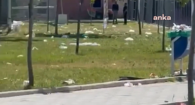 Van'da festival alanında çöpler ortada kaldı. Belediye, organizasyon firmasına tepki gösterdi