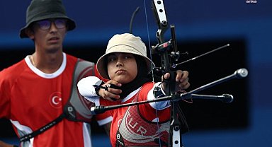 2024 Paris Olimpiyatları... Mete Gazoz ve Elif Berra Gökkır ikilisi, okçuluk karışık çiftlerde elendi