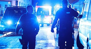 Almanya'da bıçaklı saldırıda üç kişi yaşamını yitirdi, yaralılar var