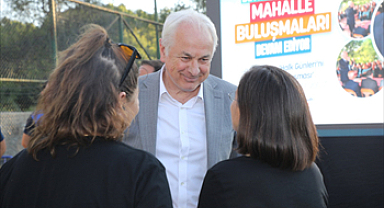 Başkan Köseler, “Riva Deresi’ni temizlemekte ve ıslah etmekte kararlıyız. Oksijen yokluğundan hiçbir balık yaşayamıyor.